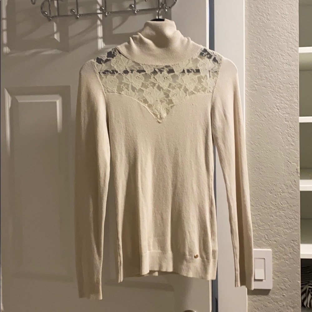 Guess turtleneck sweater